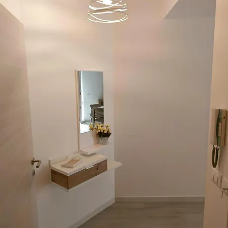 Sun Sea House Apartmán *