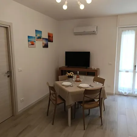 Sun Sea House Apartmán