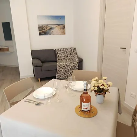 Sun Sea House Apartmán