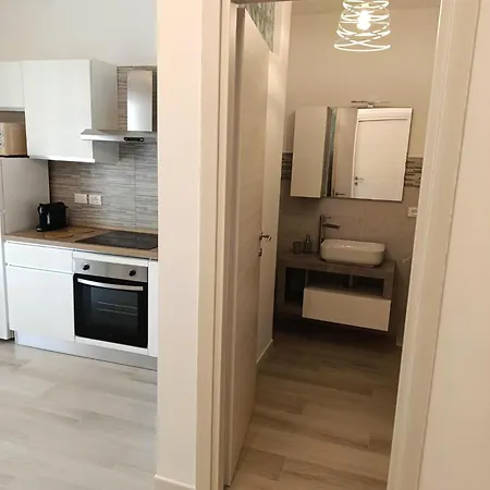 Sun Sea House Apartament *